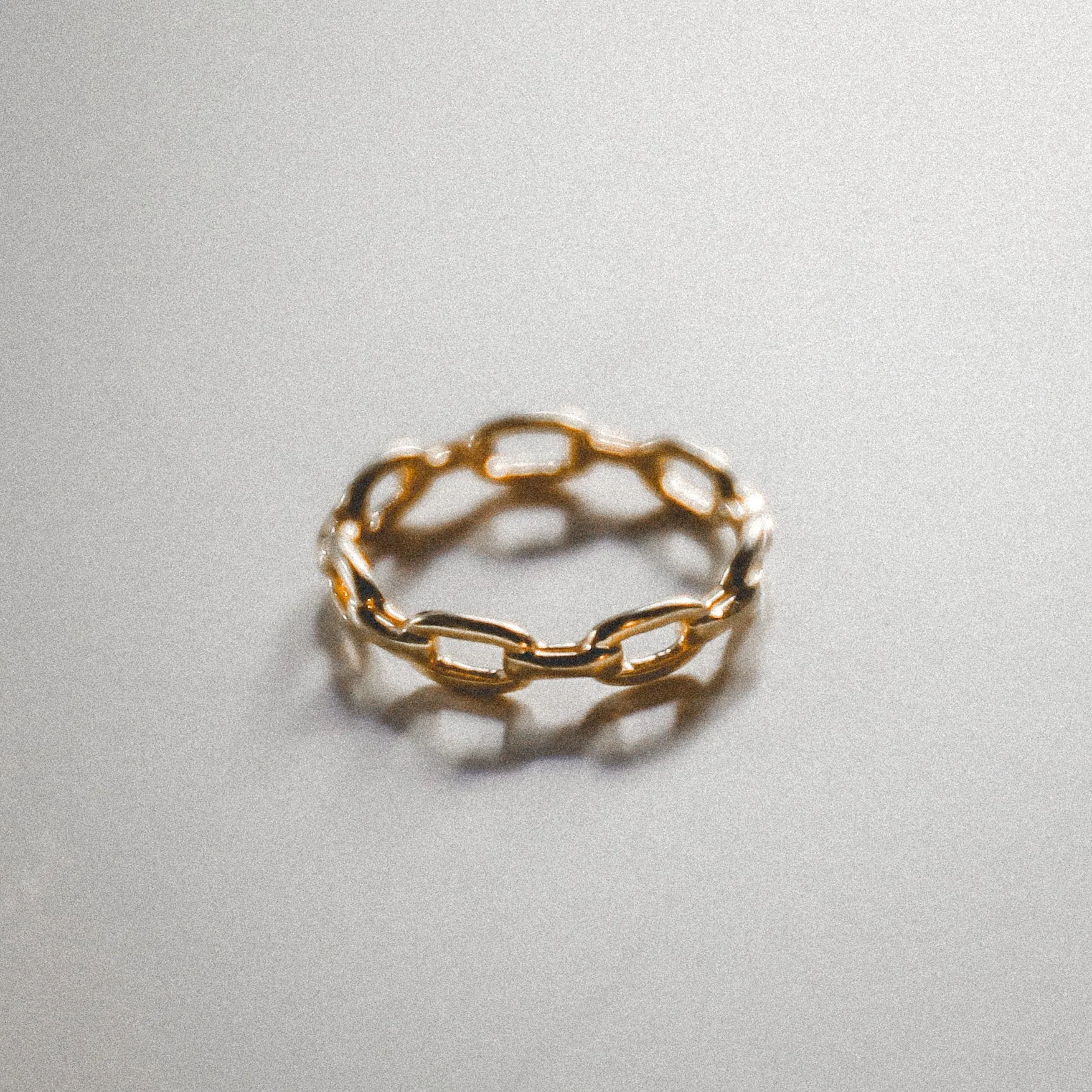 18K Dainty Chain Ring