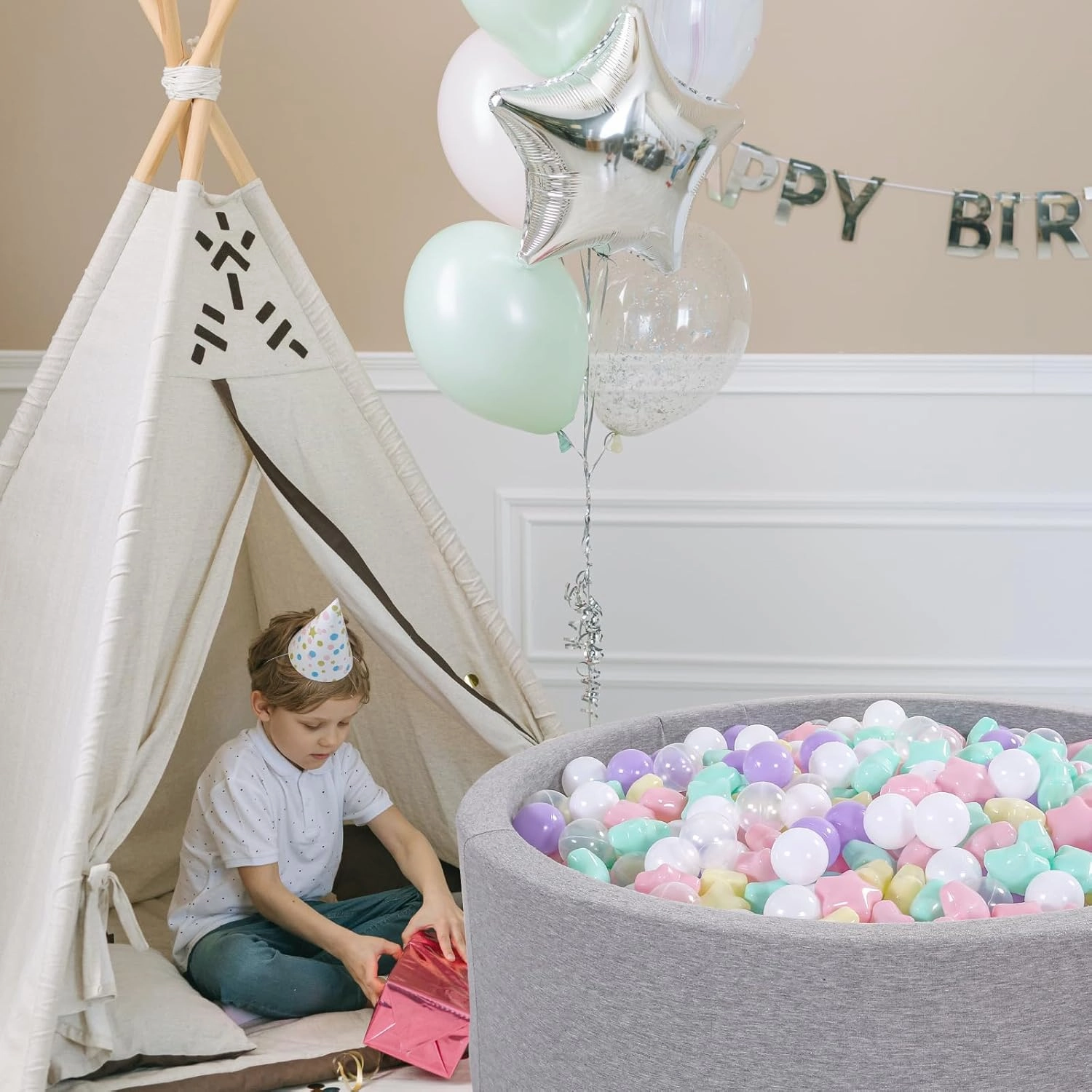 Ball Pit Balls Pack of 100 - Star and Round Set BPA Free Phthalate Free Non-Toxic Crush Proof Play Balls Soft Plastic Balls for Toddlers Baby Kids Birthday Pool Tent Party