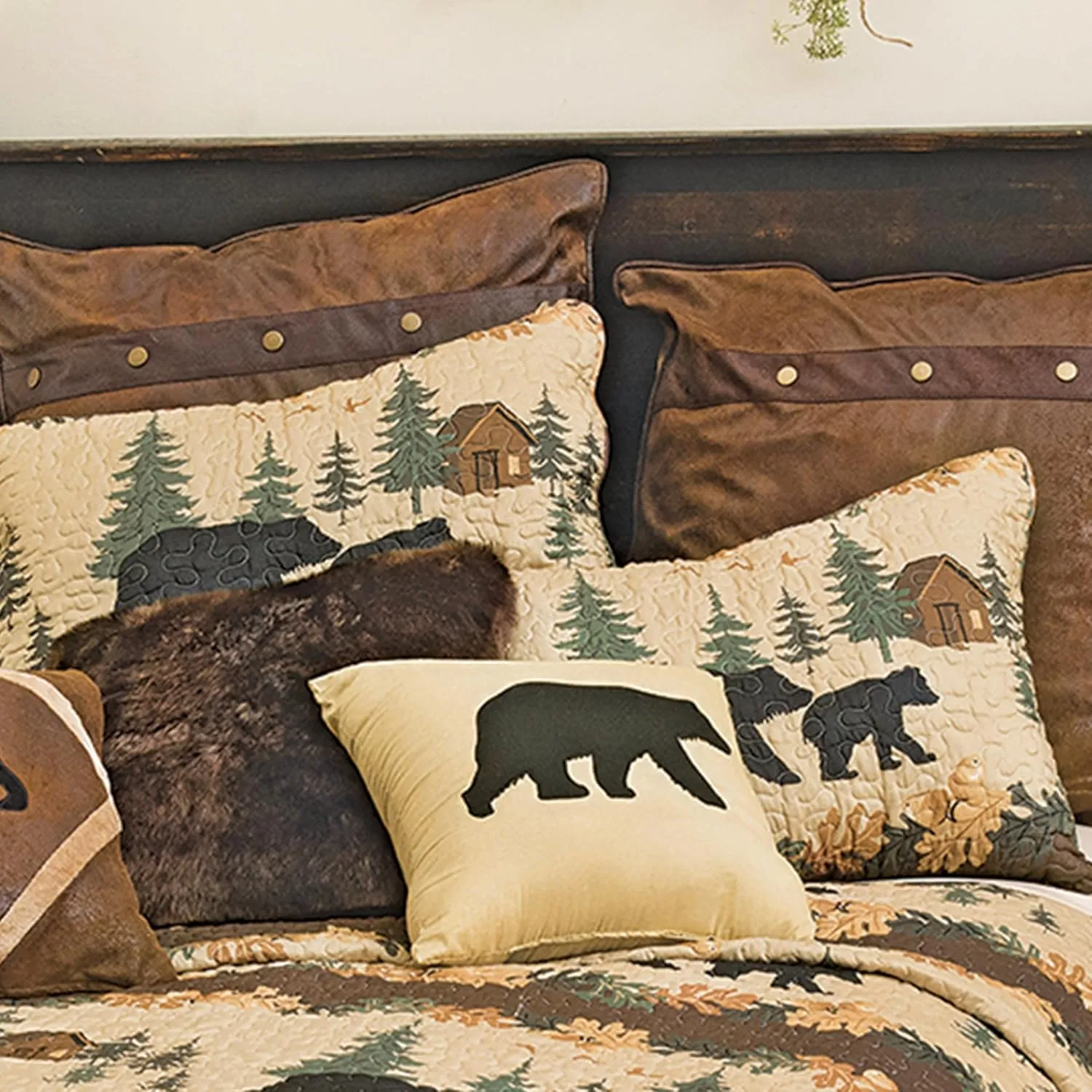 Black Forest Décor Rustic Queen Size Comforter Set – Cabin Theme Bedding with Bear and Wildlife Prints, Cozy and Warm Country Lodge Quilt