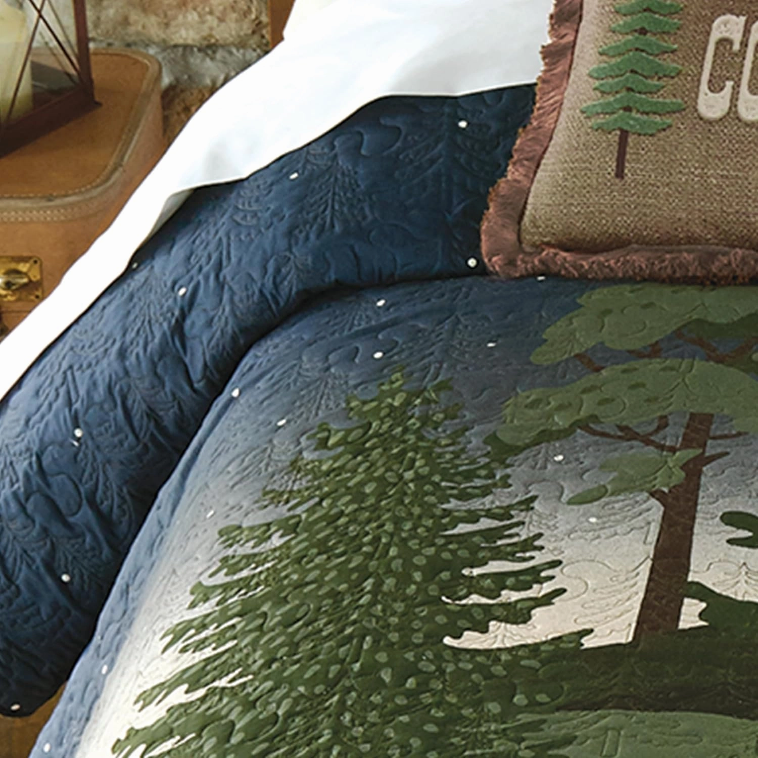 Black Forest Décor Wilderness Retreat Quilt Bed Set - Queen, Forest Cabin Bear Quilt Bedding - 90" x 90"