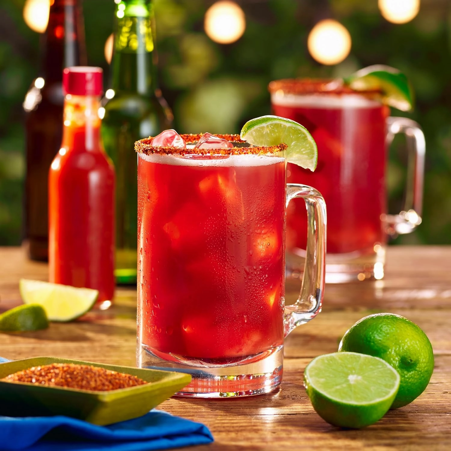 Clamato Original Tomato Cocktail, 32 fl oz bottle (Pack of 12), Flavored With Tomato Juice & Spices, Perfect Mixer for the Authentic Michelada, Bloody Mary Drinks, and Seafood Cocktail