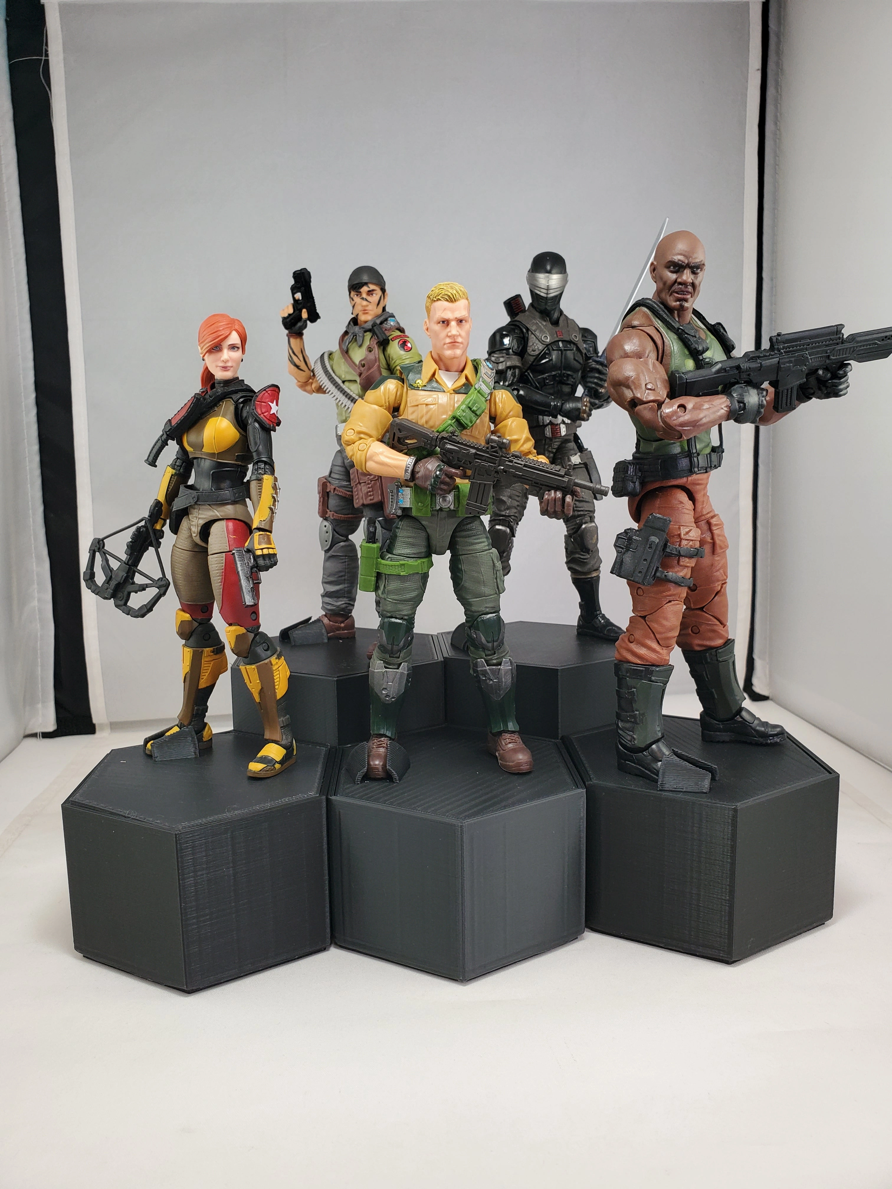 DispLayers: Action Figure Display Stands