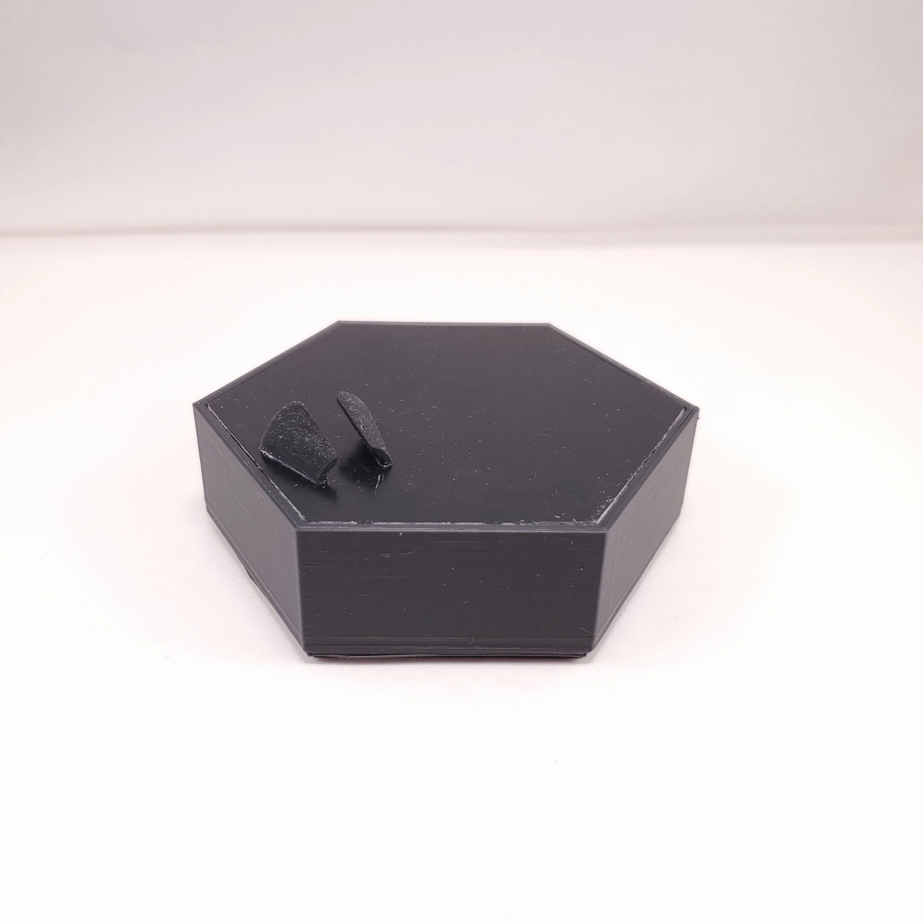 DispLayers: Action Figure Display Stands