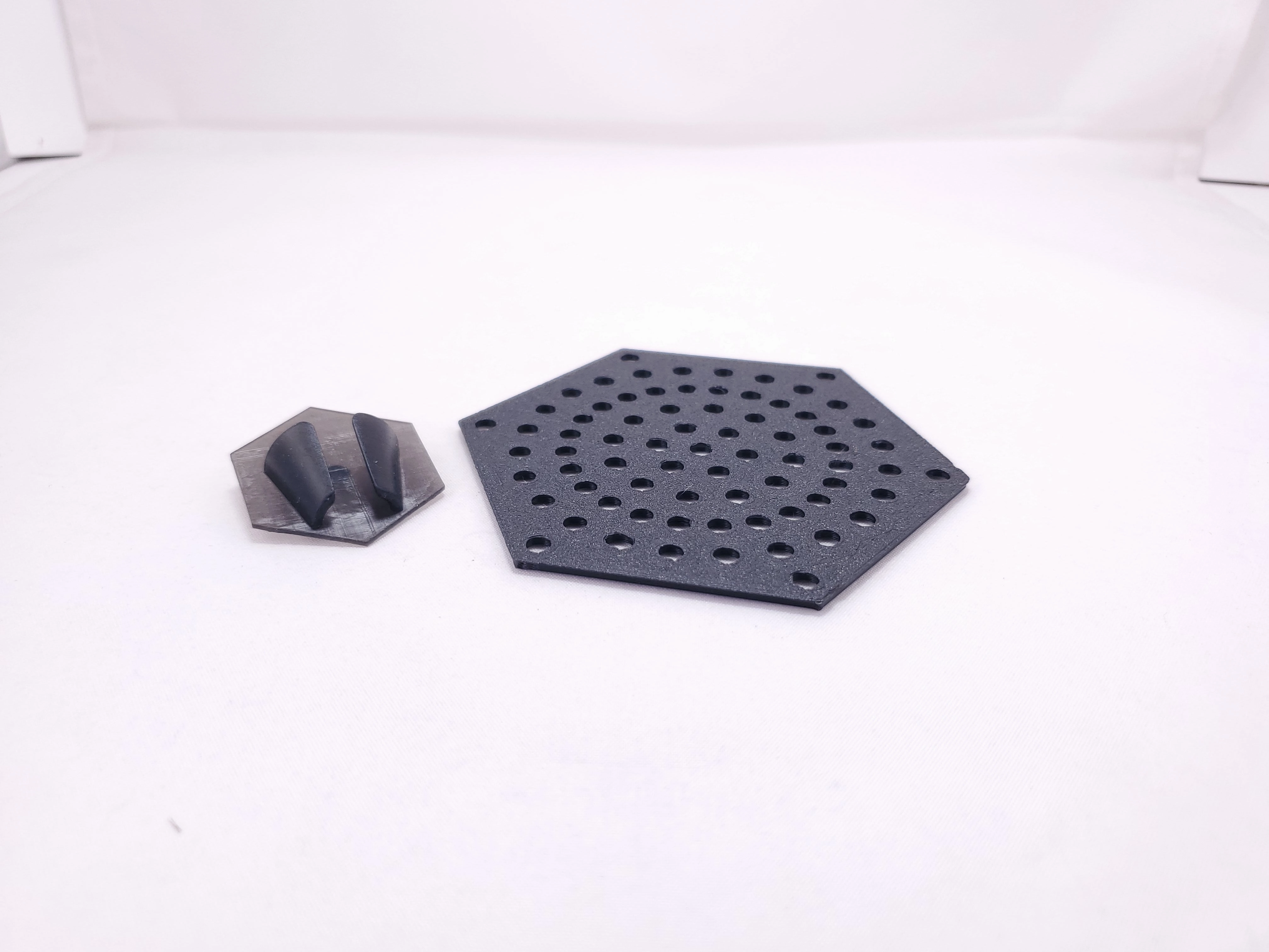 DispLayers: Action Figure Display Stands