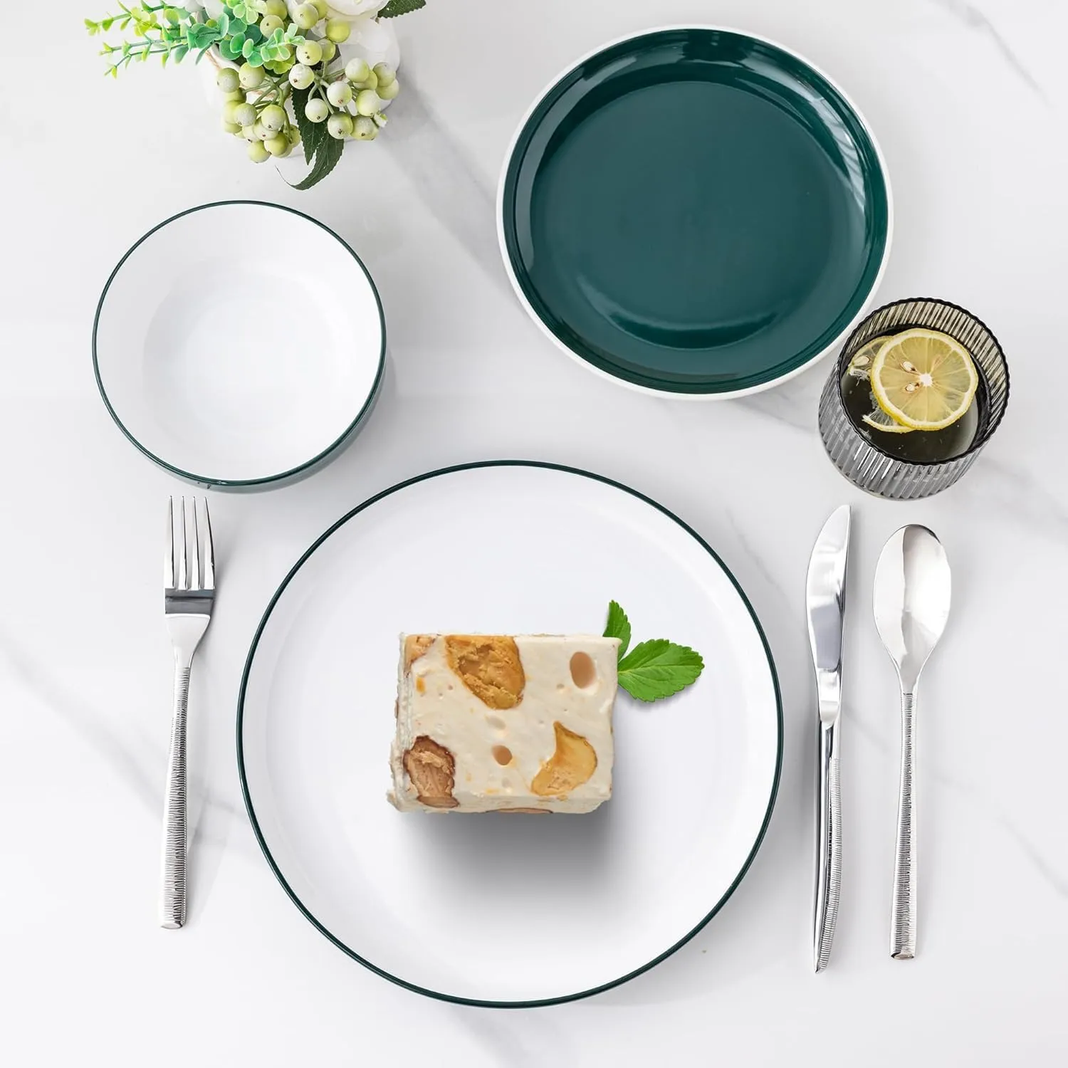 GBHOME 18 Pieces Ceramic Dinnerware Set, Modern White Dish Set for 6，Scratch Resistant Smooth Plates and Bowls Sets，Oven Safe，Microwave & Dishwasher