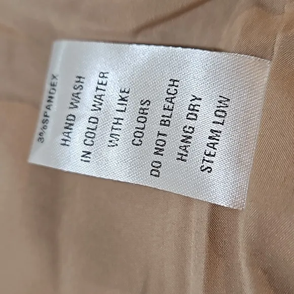 NWT Alice Rose lined fluffy jacket with front pockets