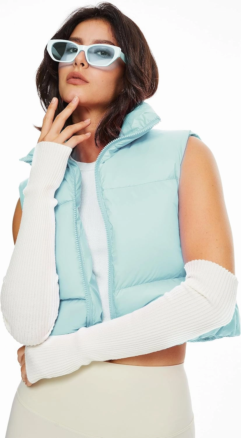 Orolay Women's Cropped Puffer Vest Winter Crop Down Vest Lightweight Sleeveless Outerwear Padded Gilet