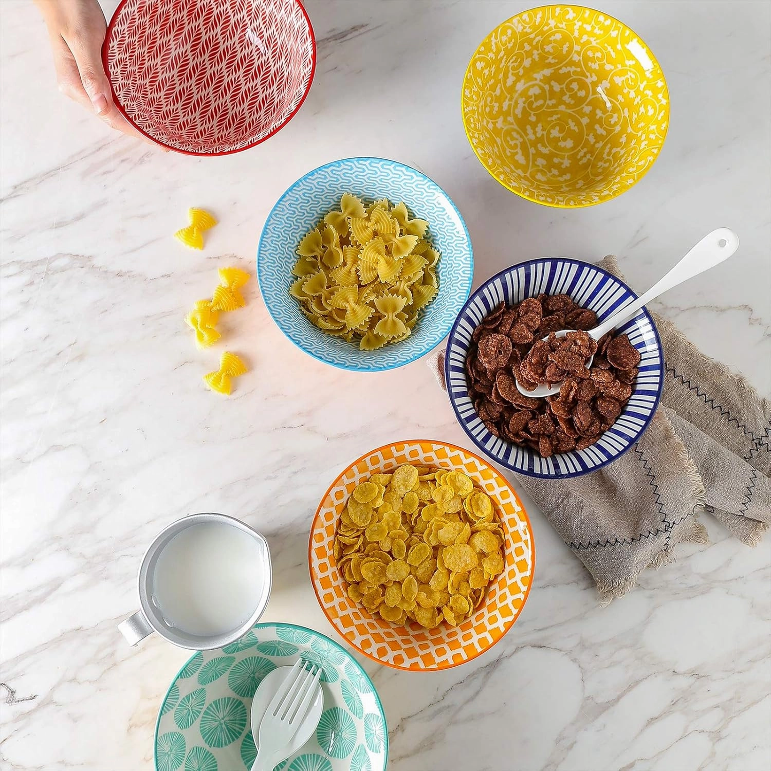 Selamica Porcelain 20oz Cereal Bowl Set - Set of 6, 6 inch Soup Bowls, Ceramic bowls for Cereal, Soup, Salad and Pasta, Colorful bowls