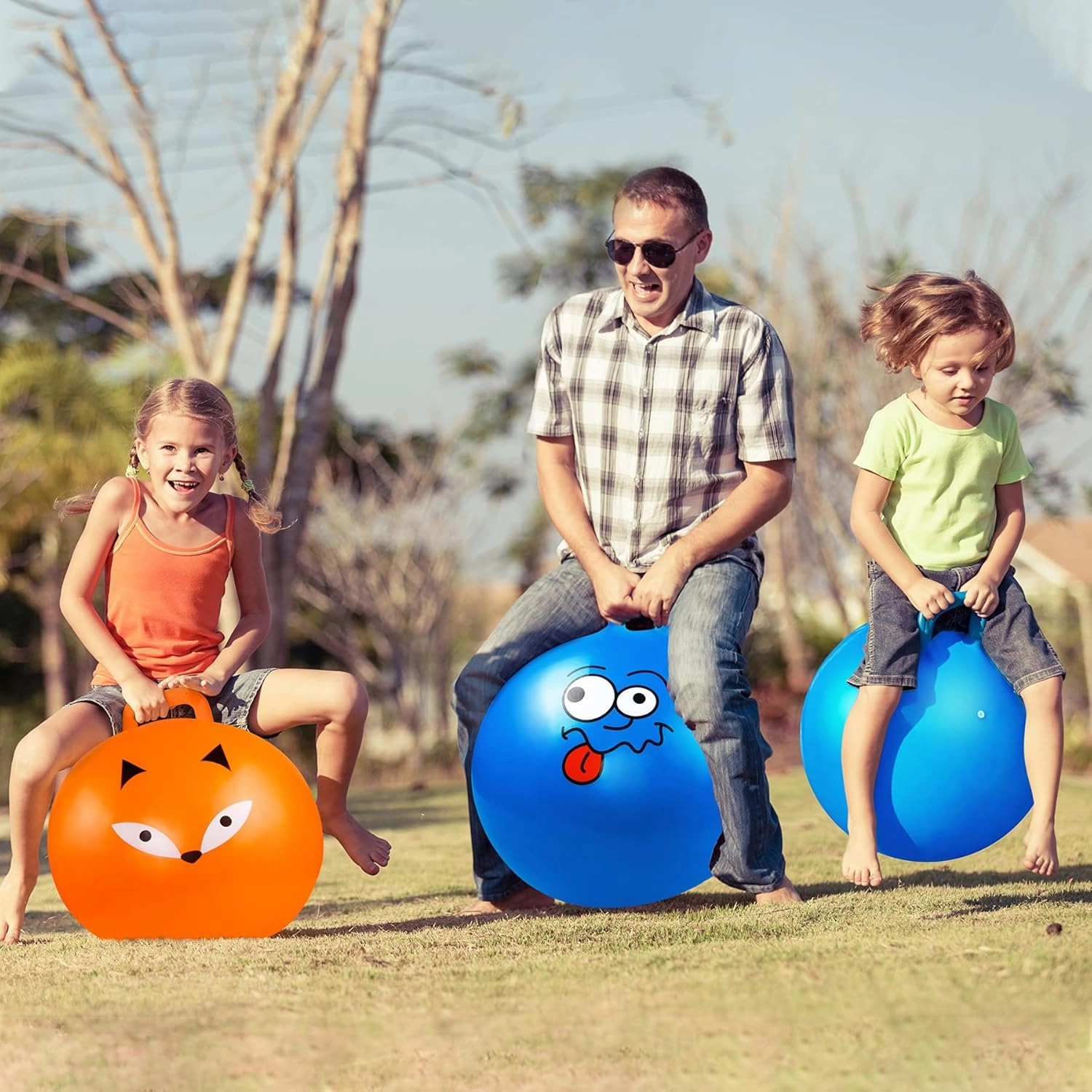 U&C Planet Hopper Ball 22 inches Bouncy Ball with Handle for Kids Age 7-12 Hoppity Hop Sit and Bounce Jumping Hopping Toy with Pump and Gift Box Great Gift for Birthday Christmas, Blue