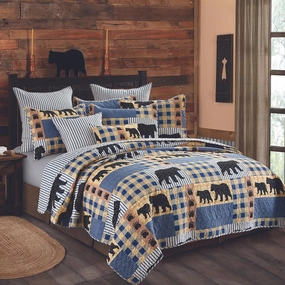 Virah Bella 3 Piece King Lodge Quilt Bedding Set - Black Bear Plaid - Rustic Cabin Country Reversible Camping Comforter Set with Decorative Pillow Shams, Blue/Black